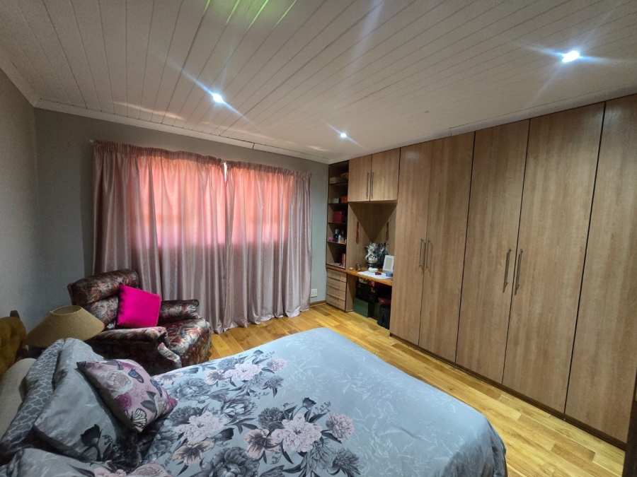 4 Bedroom Property for Sale in Dan Pienaar Free State